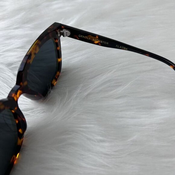 New Gentle Monster Black Sunglasses Dreamer 17 T1 main image 7